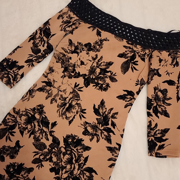 a'gaci Dresses & Skirts - 🆕️ A'gaci - Off the Shoulder Dress